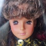 Кукла Betty Golden шатенка