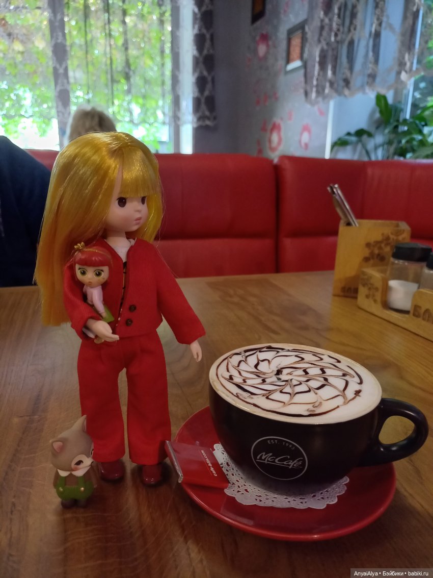 Варя - Eggy doll и небольшое путешествие