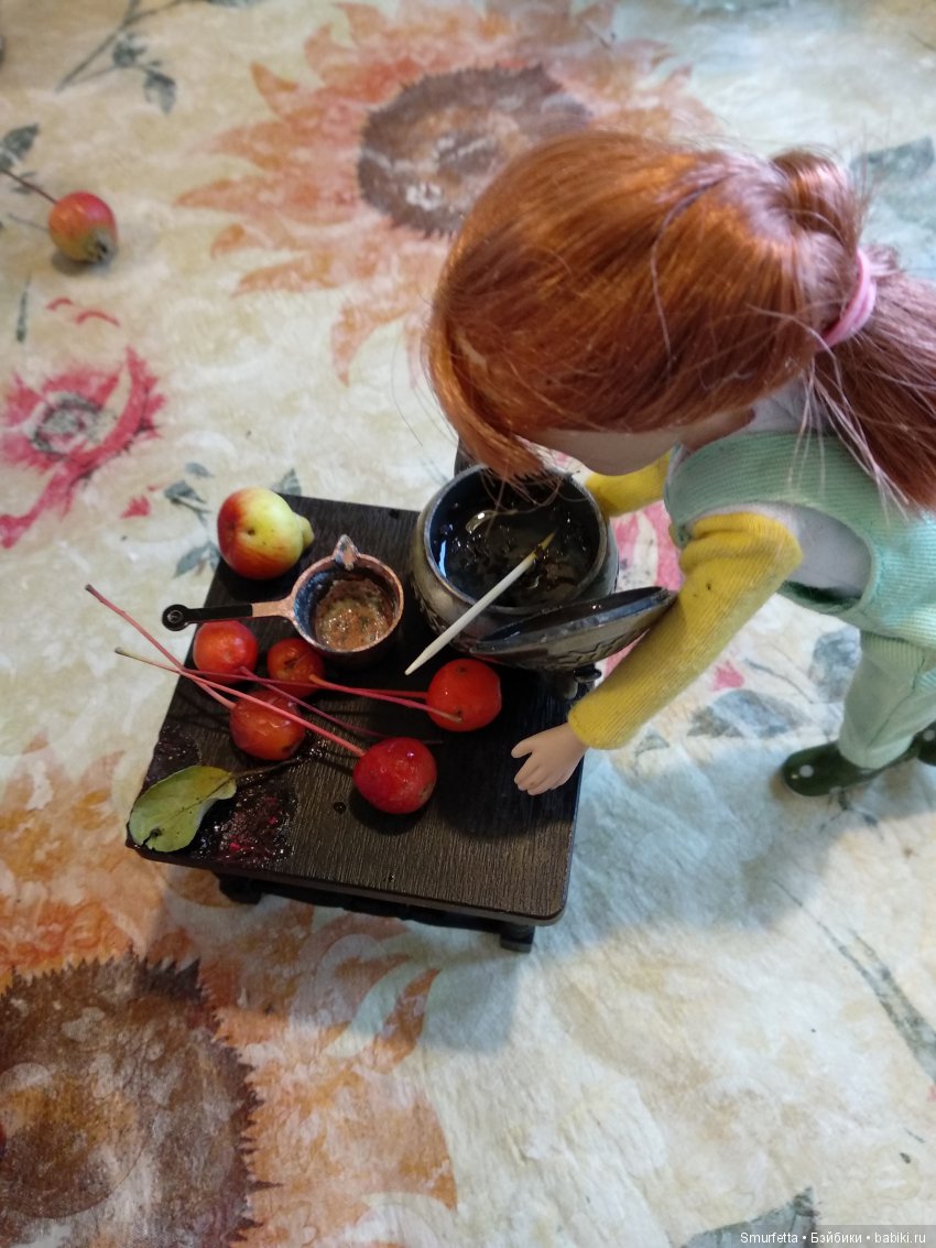 Заготовка яблок — Куклы Kathe Kruse (Кате/Кэте Крузе): фото (фото 9)