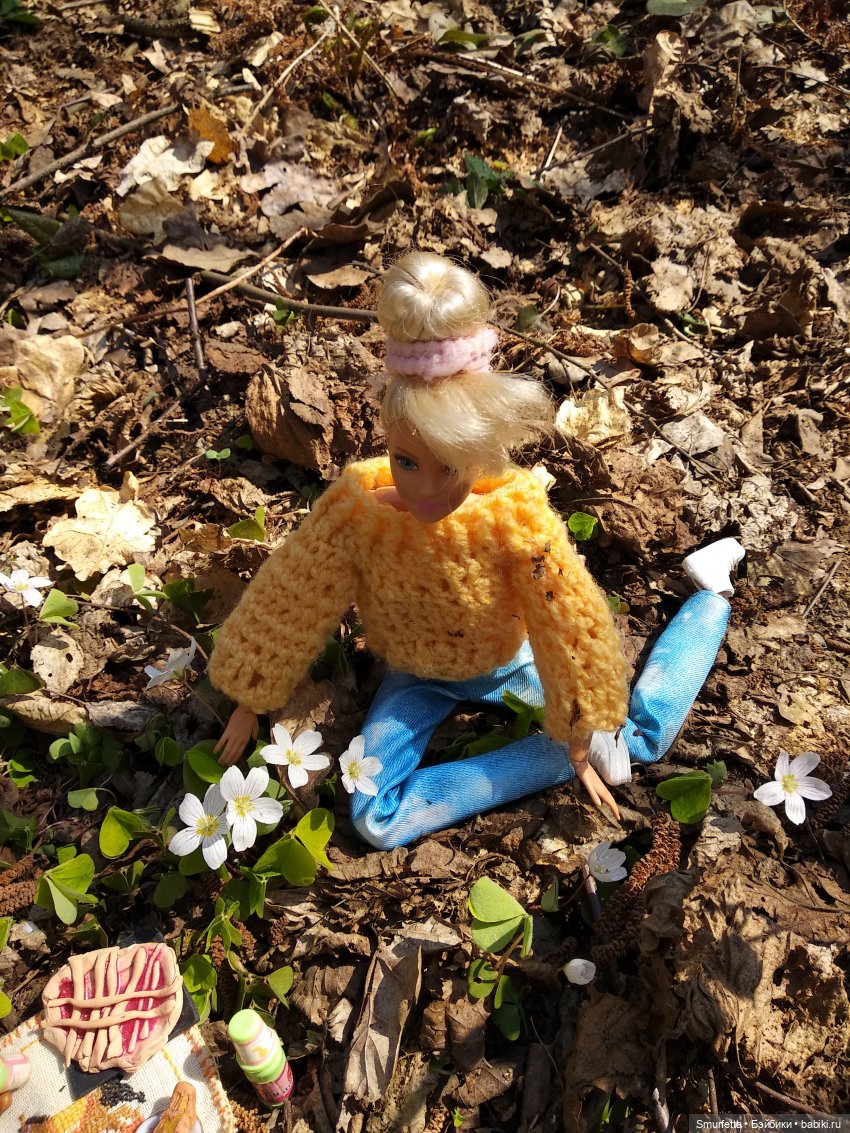 "Носочно-свитерочные" истории или весенний пикник