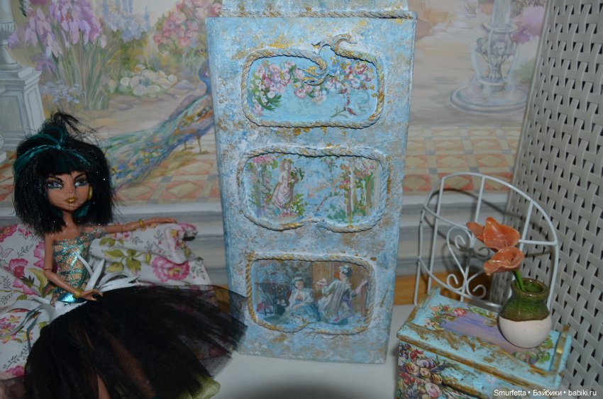 Роспись мебели для Крузелингов