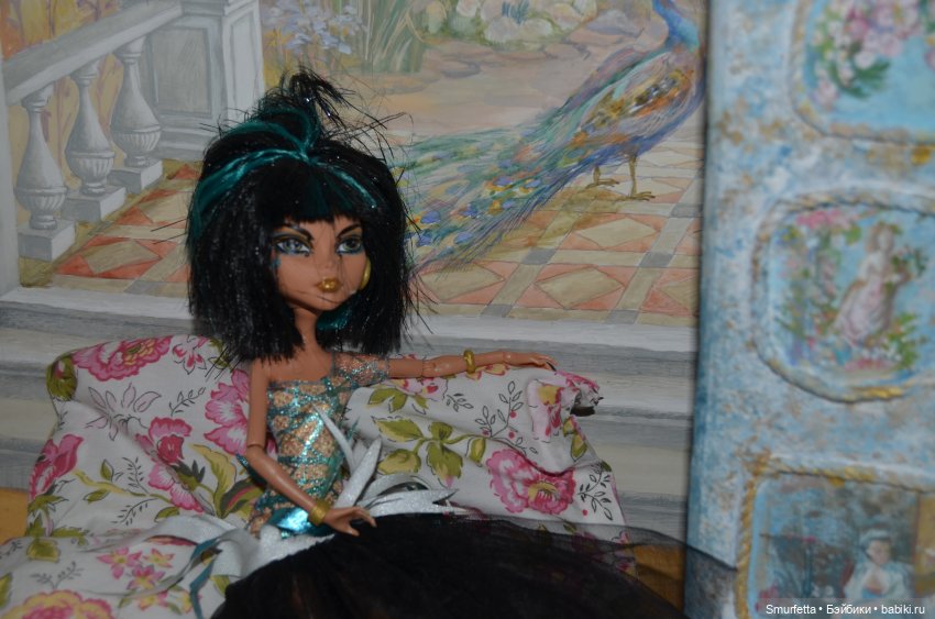 Роспись мебели для Крузелингов