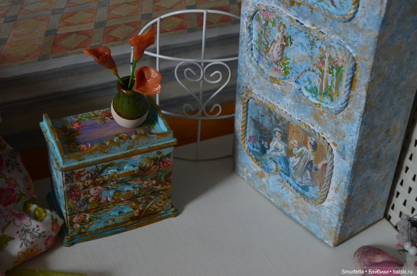 Роспись мебели для Крузелингов