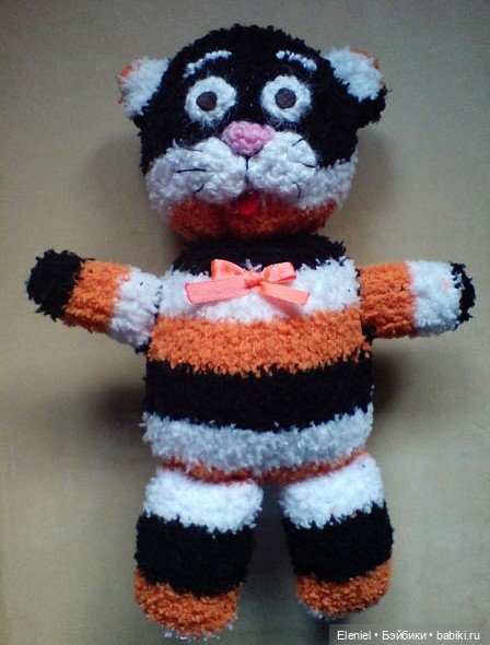 А у Вас, есть (сохранились) игрушки с детства, сделанные Вашими руками (фото 8)