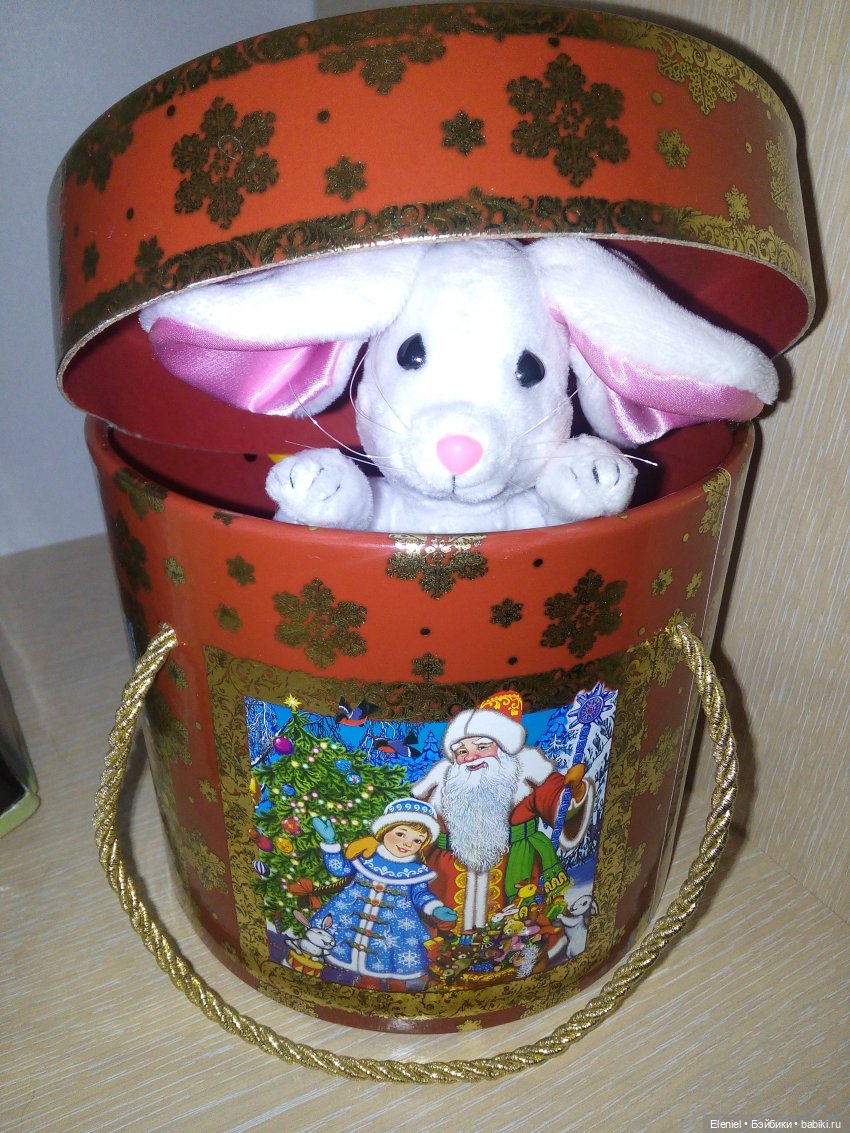 Небольшая история из жизни мышонка Клёпы, который мечтает обрести свой дом. (с фото)