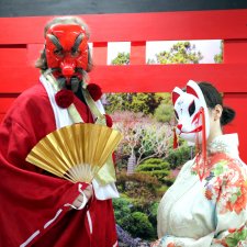 Образы Тэнгу и Кицунэ на мастер-классе "Позирование в кимоно"