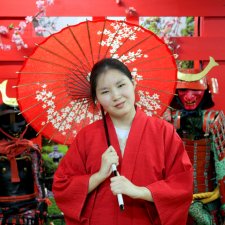 Гостья из Якутии на выставке "Япония. Куклы, сказки и легенды"