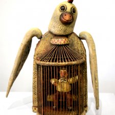 Певчая птица на выставке "Куклы с характером. Перезагрузка"