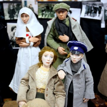 Композиция по мотивам произведений М. Булгакова на выставке "Куклы с характером. Четвертая высота"