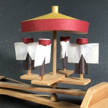 Каракури «Карусель» в блоге музея «Япония. Куклы, сказки и легенды»