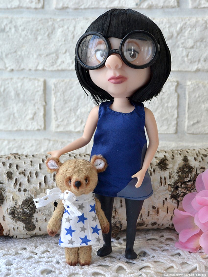 Кукла Эдна Мод (Edna Mode): Суперсемейка (The Incredibles) (фото 2)