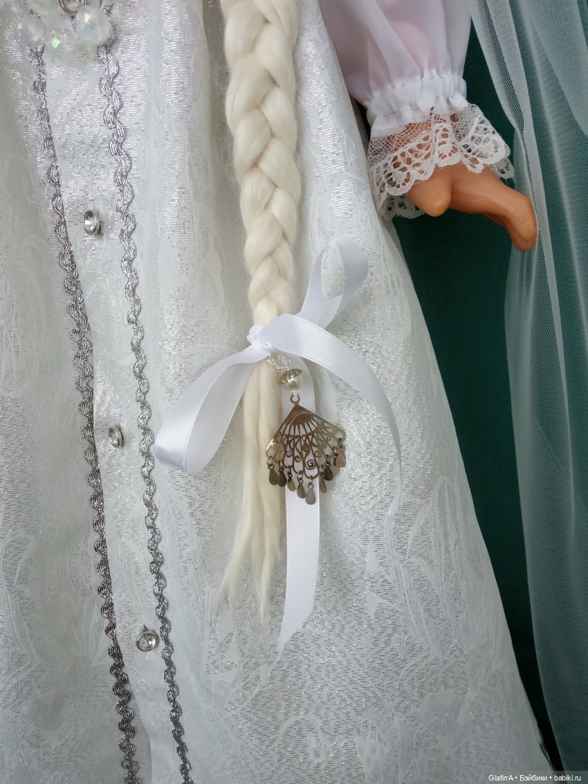 «Во всех ты, душенька, нарядах хороша!..» Снегурочка в серебряной парче и льдистом хрустале | Бэйбики «Во всех ты, душенька, нарядах хороша!..» Снегурочка в серебряной парче и льдистом хрустале (фото 2)