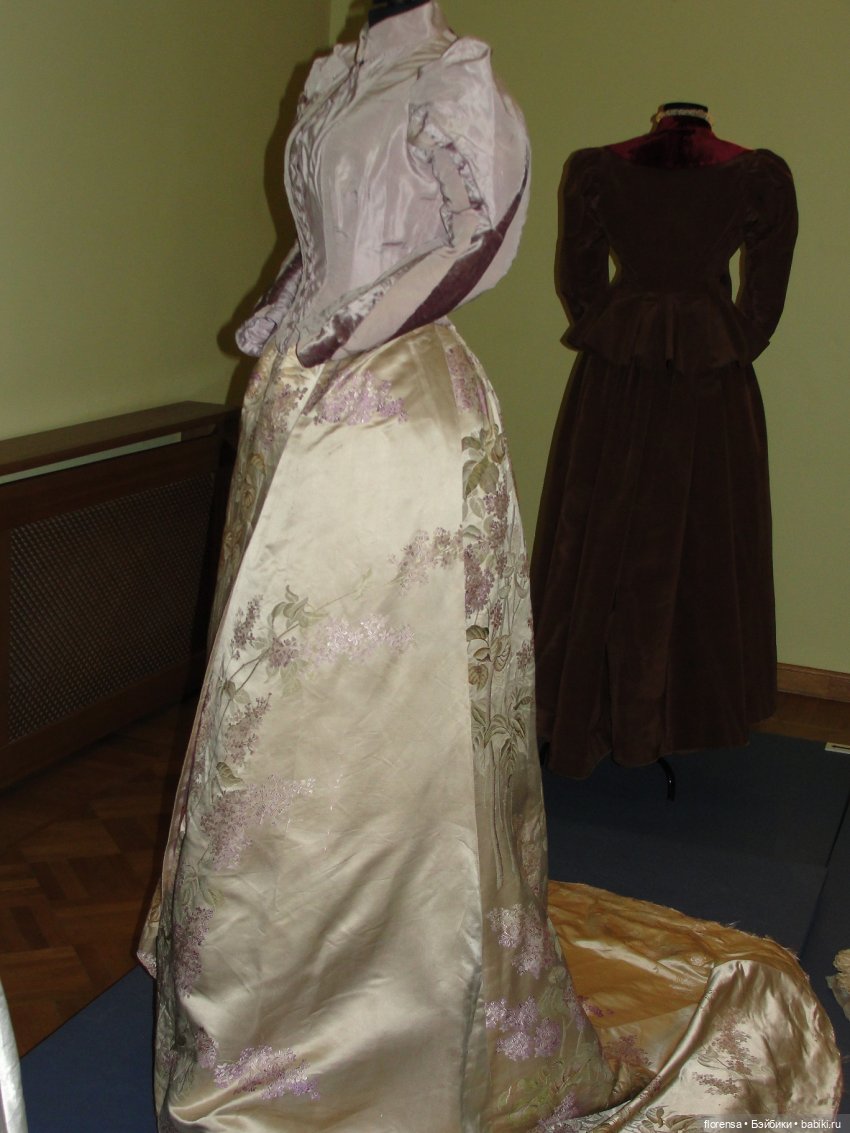 Выставка "Женская мода с стиле модерн". Часть 2