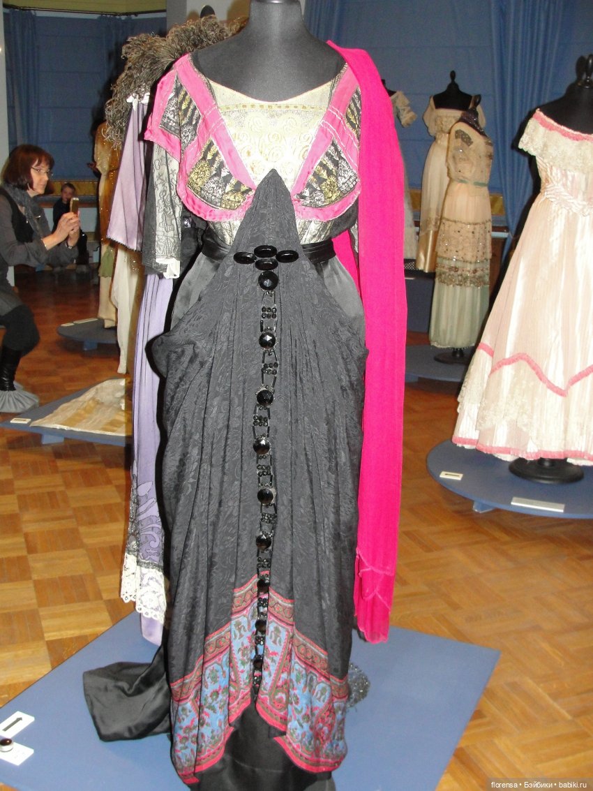 Выставка "Женская мода с стиле модерн". Часть 1