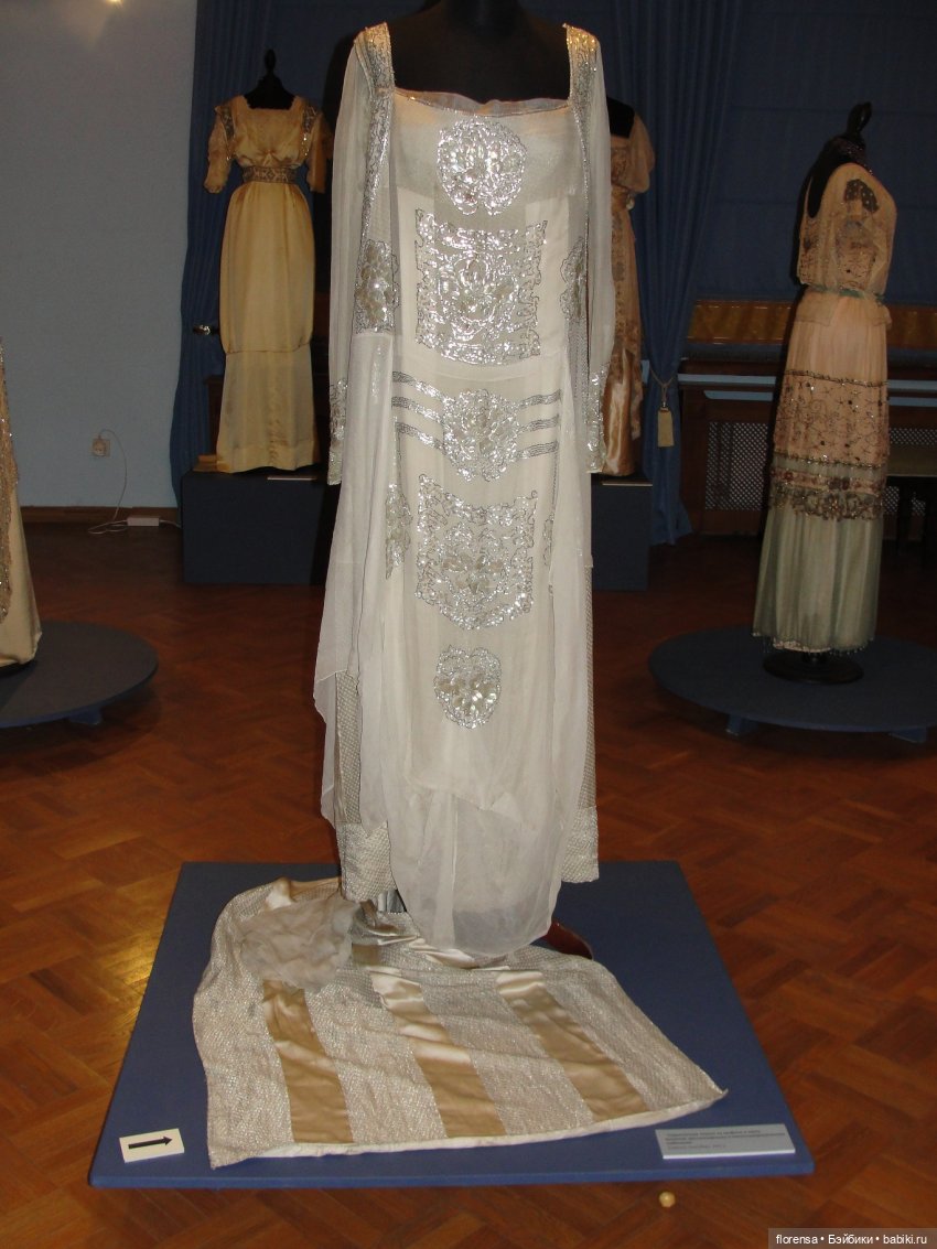 Выставка "Женская мода с стиле модерн". Часть 1