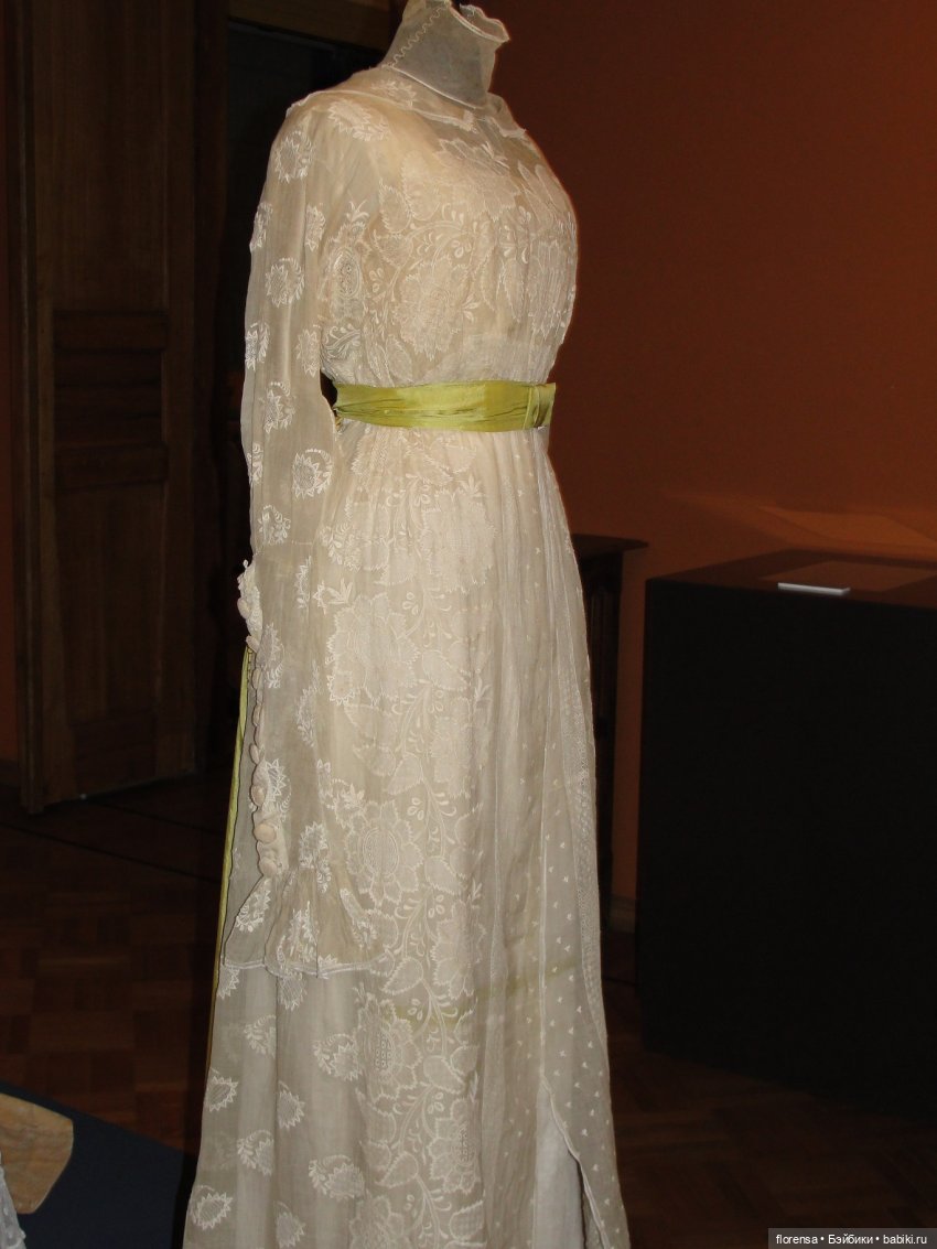 Выставка "Женская мода с стиле модерн". Часть 2