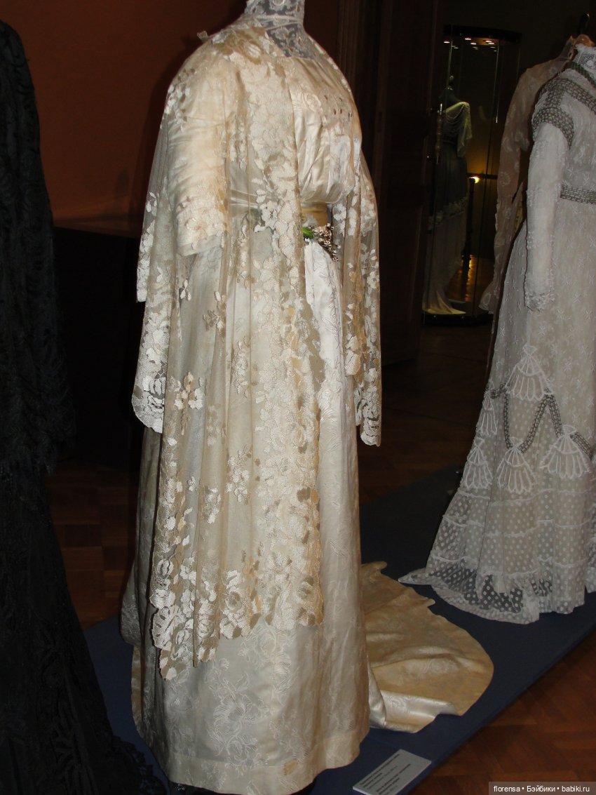 Выставка "Женская мода с стиле модерн". Часть 2