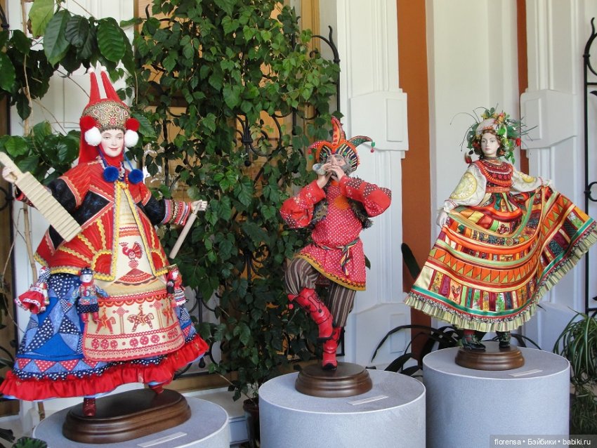 Куклы особняка Клодта | Бэйбики Куклы особняка Клодта — Выставки кукол и мишек Тедди: фоторепортажи