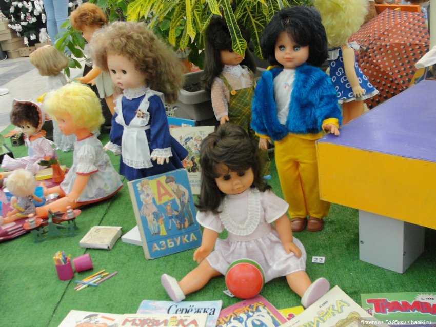 "Всю жизнь играем в куклы". Выставка в Самаре | Бэйбики "Всю жизнь играем в куклы". Выставка в Самаре (фото 10)