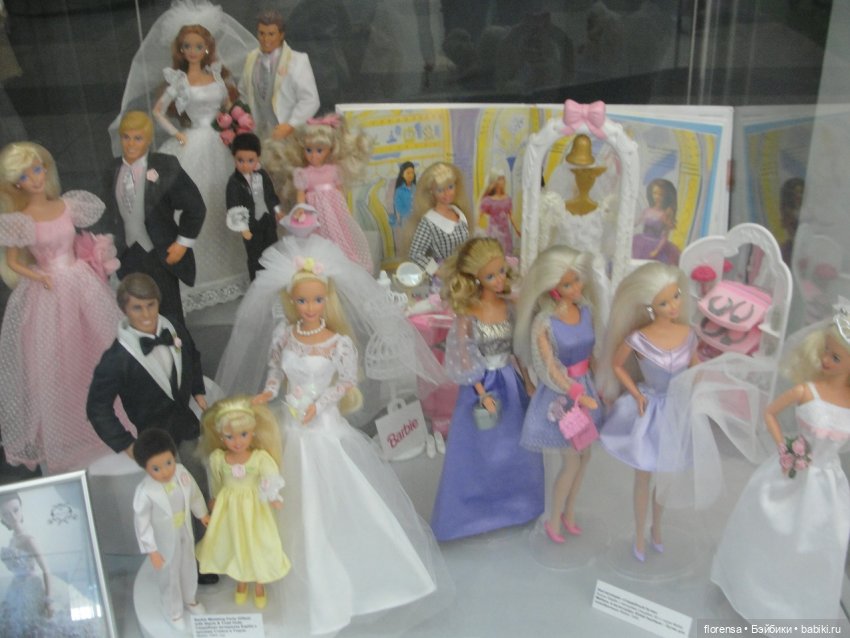 "Всю жизнь играем в куклы". Выставка в Самаре | Бэйбики "Всю жизнь играем в куклы". Выставка в Самаре