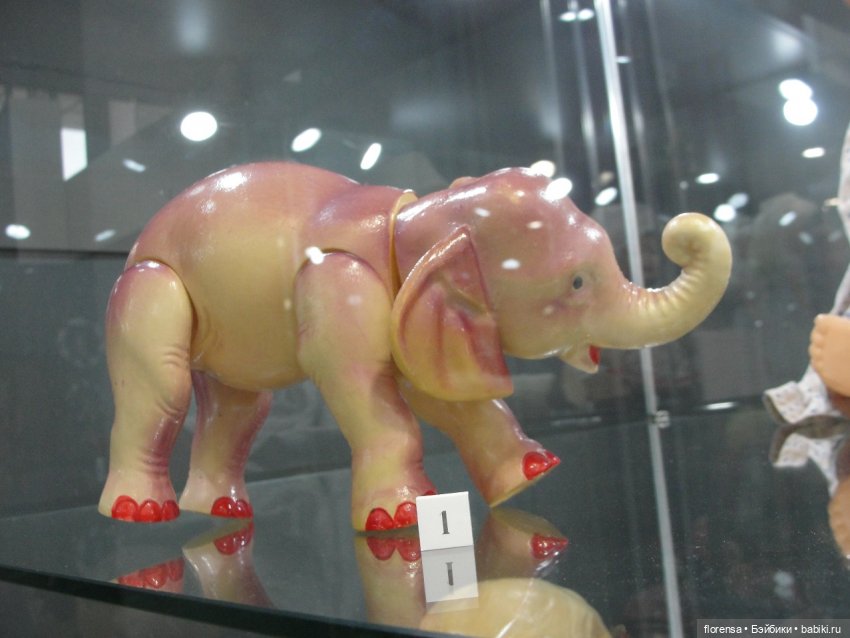 "Всю жизнь играем в куклы". Выставка в Самаре | Бэйбики "Всю жизнь играем в куклы". Выставка в Самаре