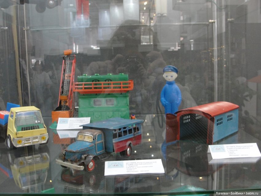 "Всю жизнь играем в куклы". Выставка в Самаре | Бэйбики "Всю жизнь играем в куклы". Выставка в Самаре