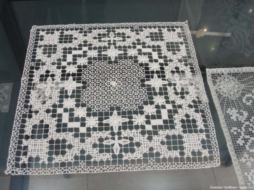 В кружевном лесу — Культура