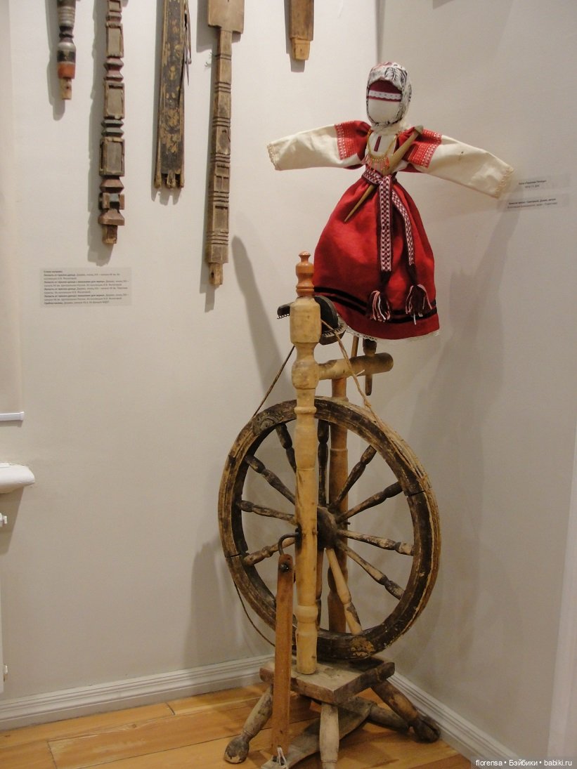 Святки, прялки да колядки