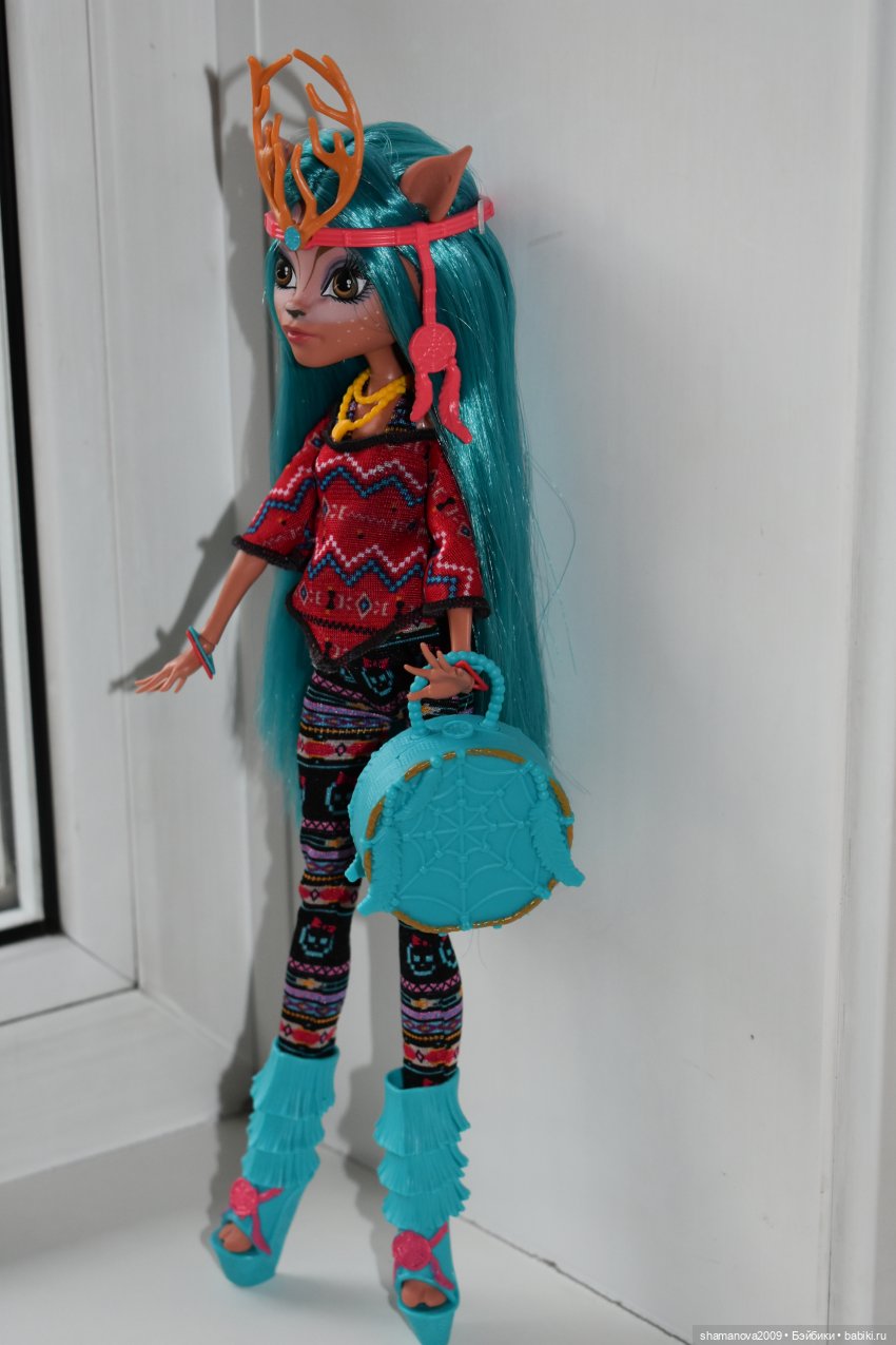 Одежда для кукол Monster High своими руками: джинсы