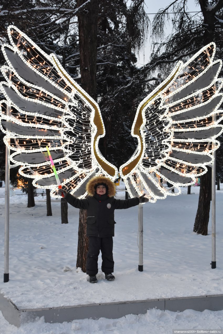 Новогодняя городская ёлка 2022 г (фото 2)