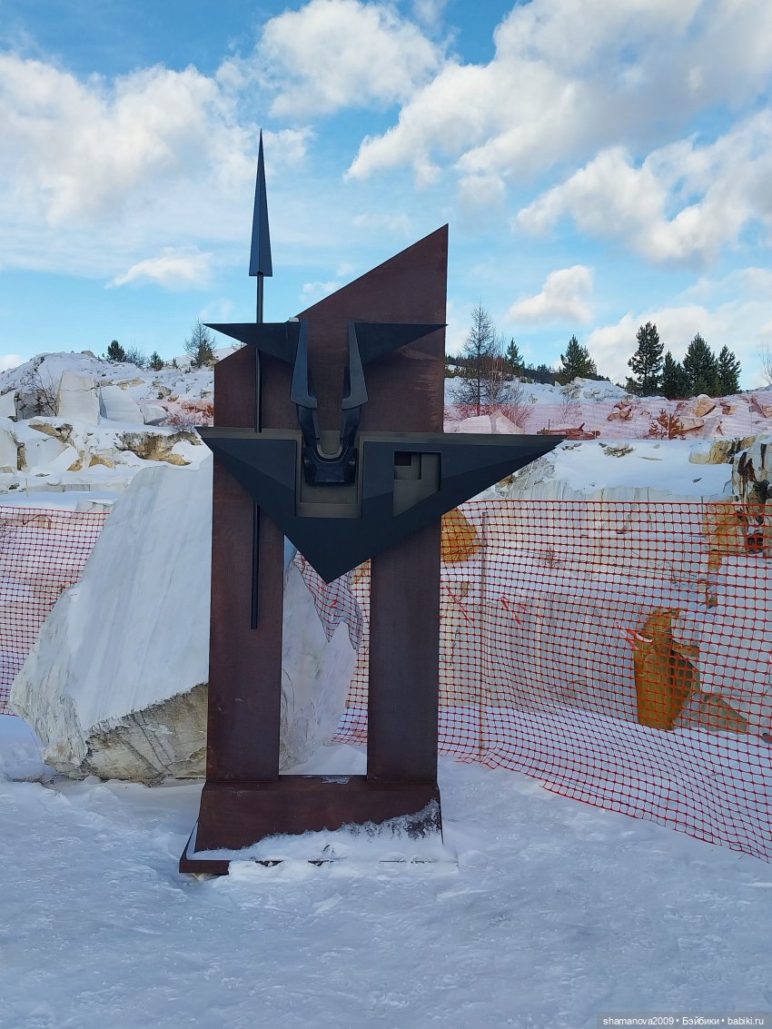 Поездка на Мраморный карьер в Бугульдейке и на Хивусах вокруг Ольхона (Байкал) (фото 6)