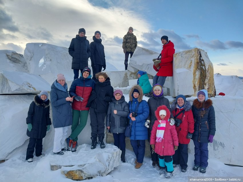 Поездка на Мраморный карьер в Бугульдейке и на Хивусах вокруг Ольхона (Байкал)