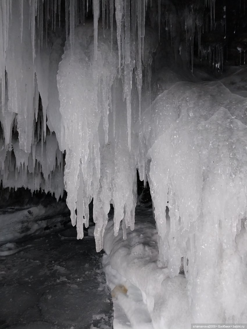 Поездка на Мраморный карьер в Бугульдейке и на Хивусах вокруг Ольхона (Байкал)