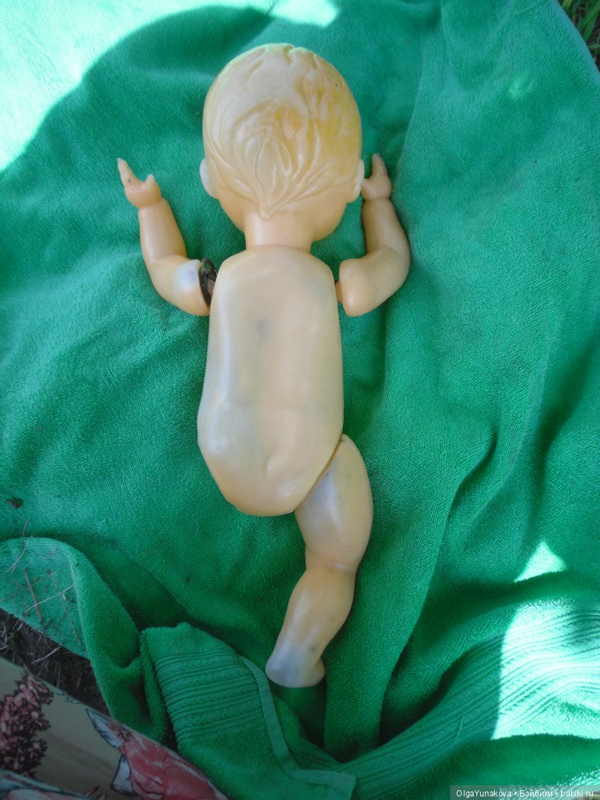 Поползали по полотенцу