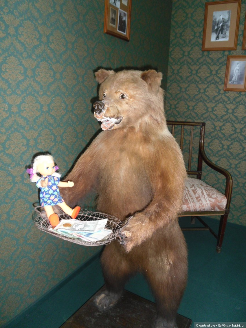 Наталка на медведе