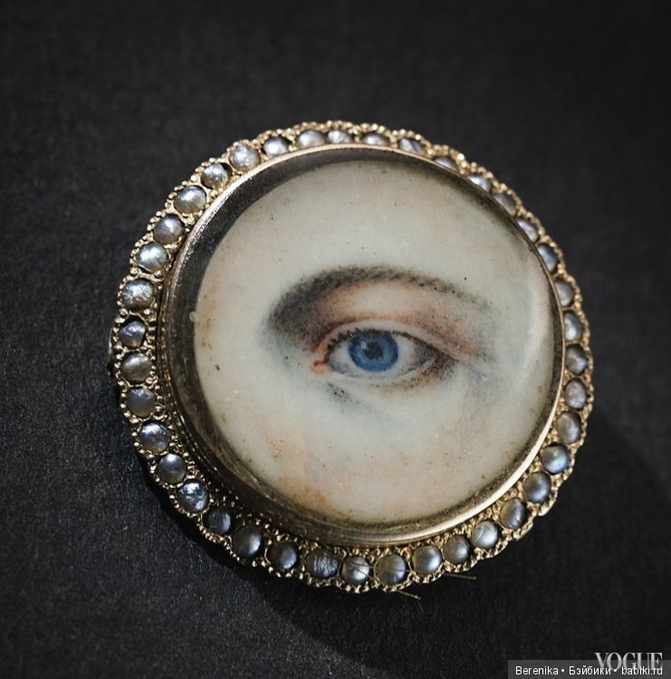 Портрет глаза, бурдалу и слезница. Необычные предметы из прошлого