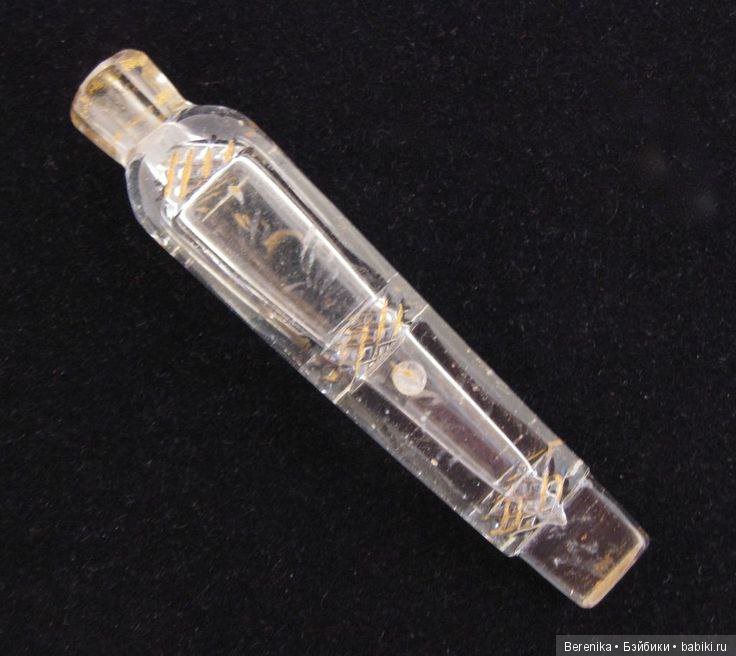 Портрет глаза, бурдалу и слезница. Необычные предметы из прошлого