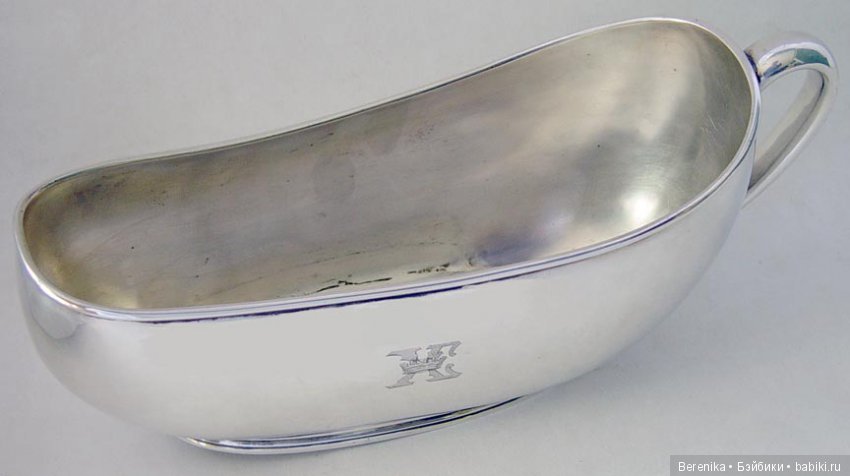 Портрет глаза, бурдалу и слезница. Необычные предметы из прошлого