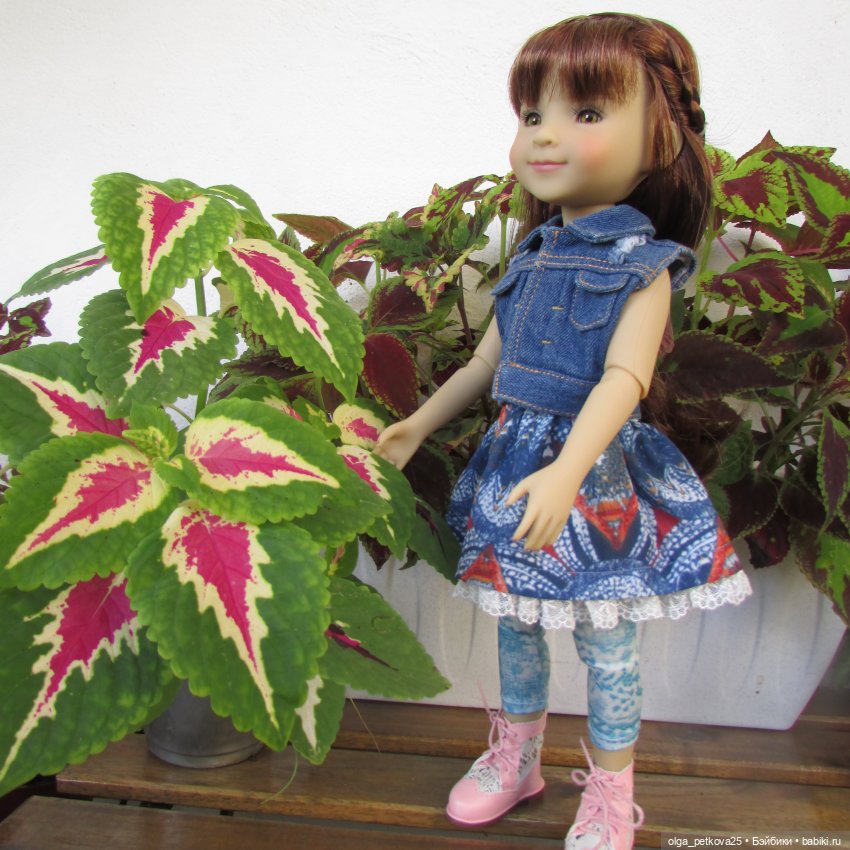 Рубиночка знакомится с подружкой (фото 2)