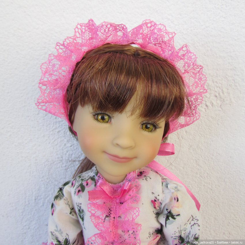 Рубиночка знакомится с подружкой (фото 6)