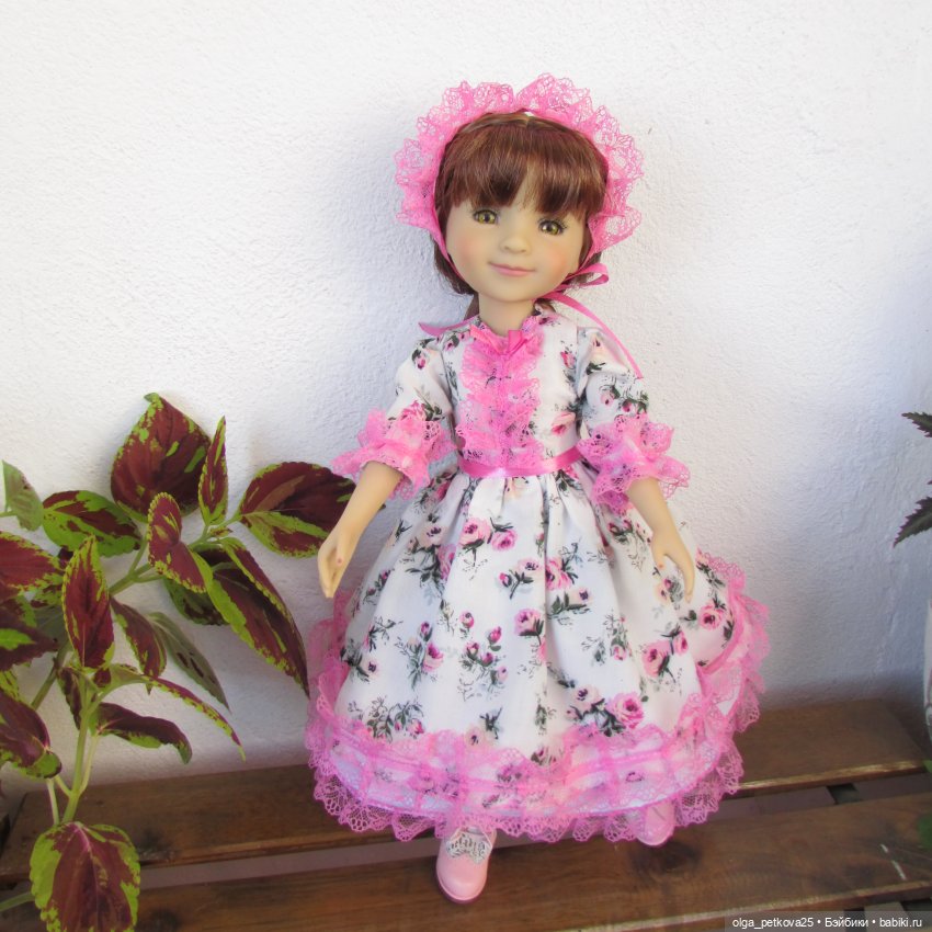 Рубиночка знакомится с подружкой (фото 5)