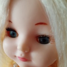 Помогите привести куколку в порядок