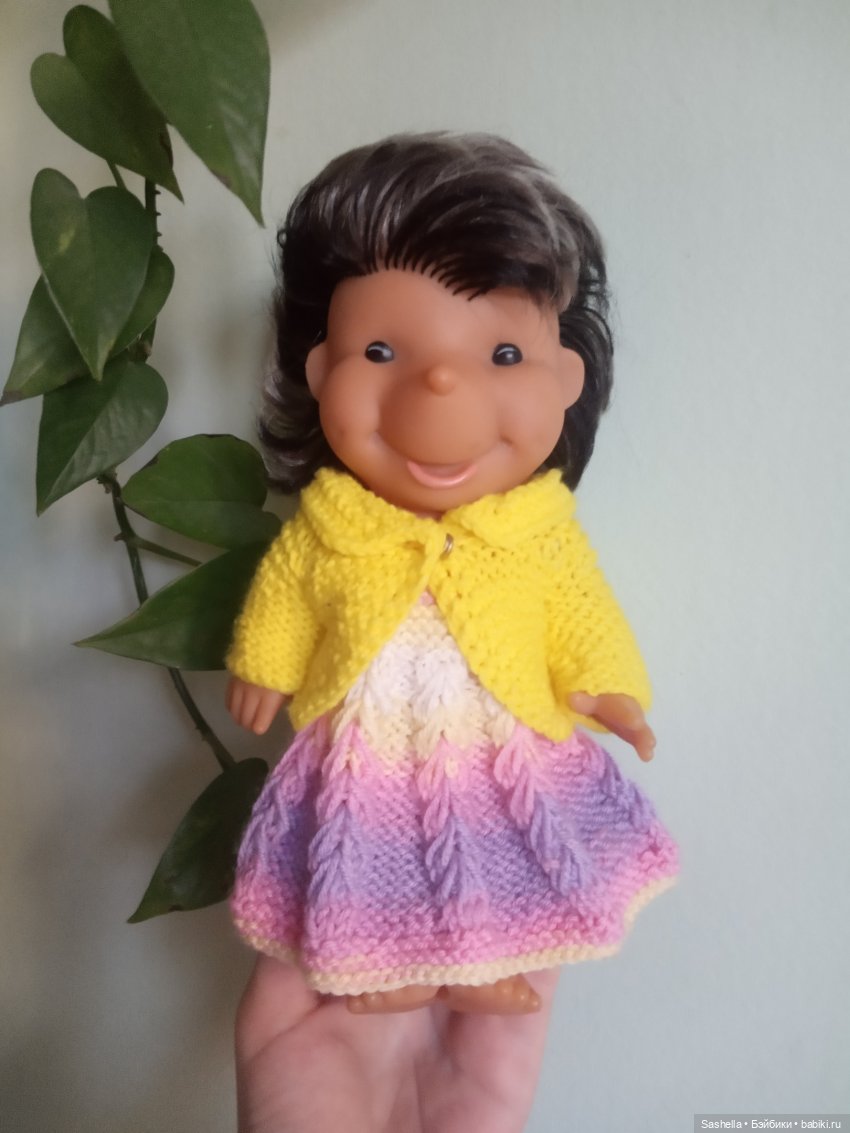 Доброй ночи) и мы к вам в гости) мой ежик из детства, а я только сейчас поняла, какой он классный)