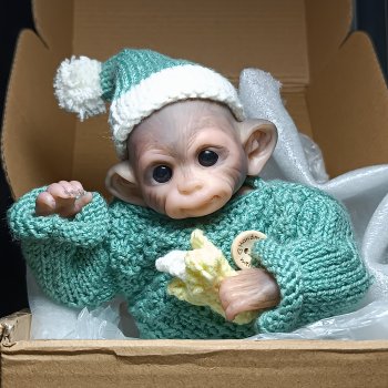 Арчи приехал.