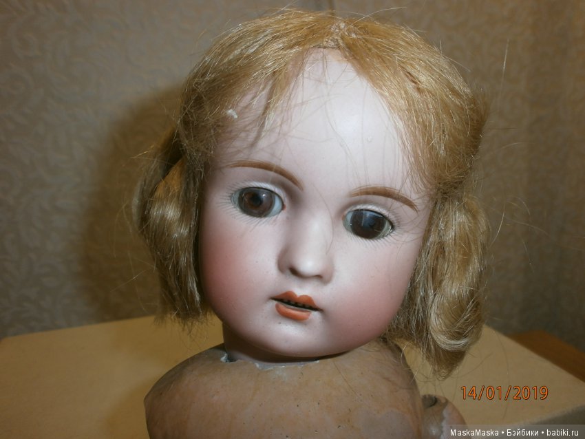 Помогите опознать антикварную куклу