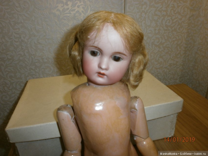 Кукла Кася — Редкие антикварные куклы и реплики: воск (фото 2)