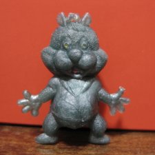 Чудики из 90х - мелкие фигурки из пластика