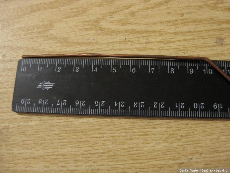 Стол и стулья из проволоки с фотографиями процесса. Часть 2. Стулья