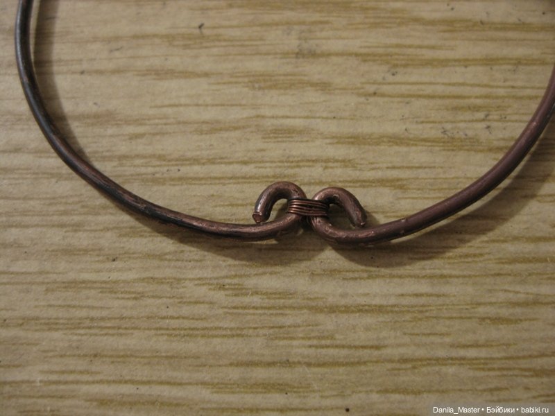 Стол и стулья из проволоки с фотографиями процесса. Часть 2. Стулья