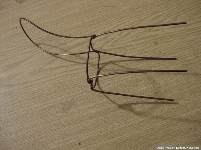 Стол и стулья из проволоки с фотографиями процесса. Часть 2. Стулья